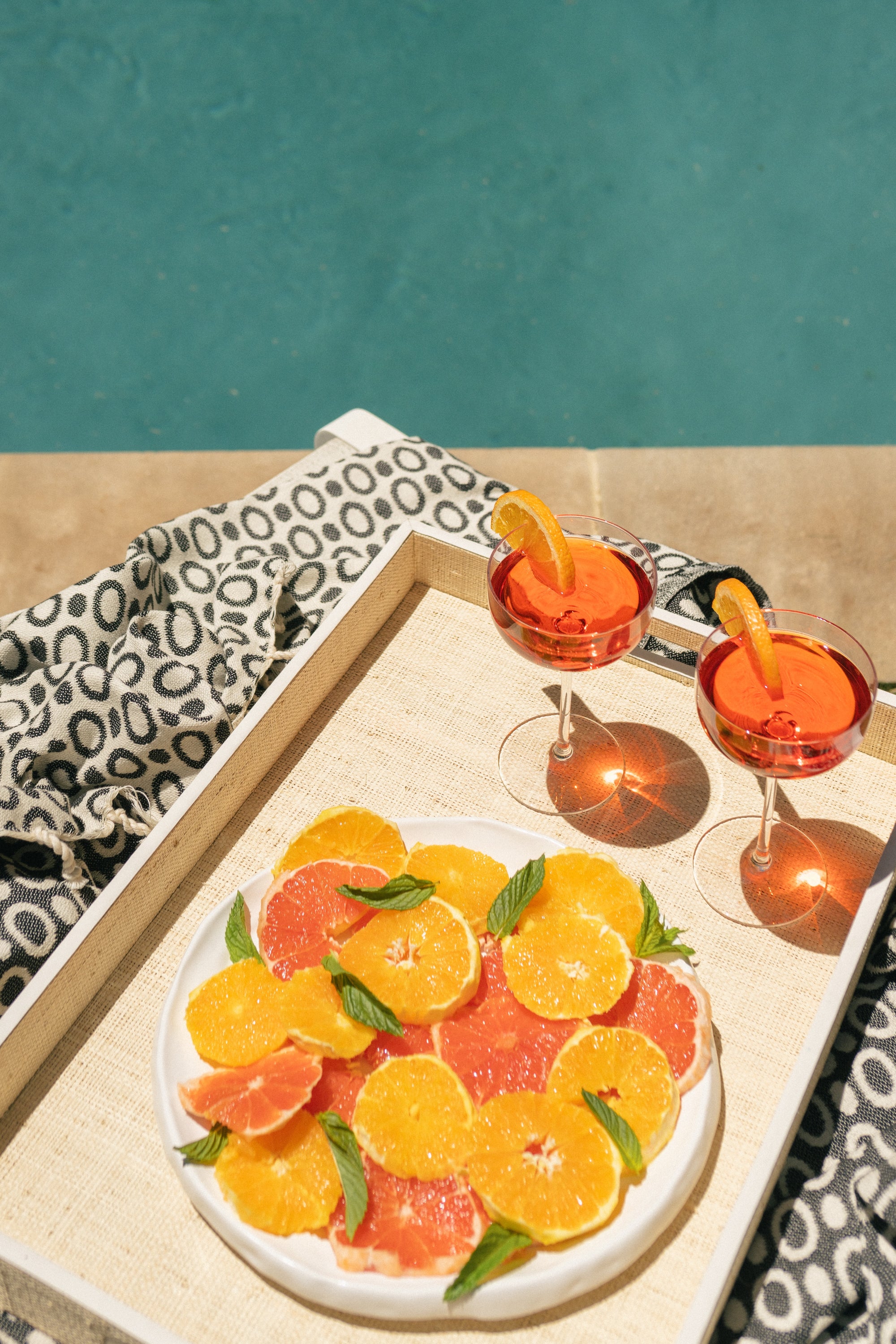 Raffia Tray