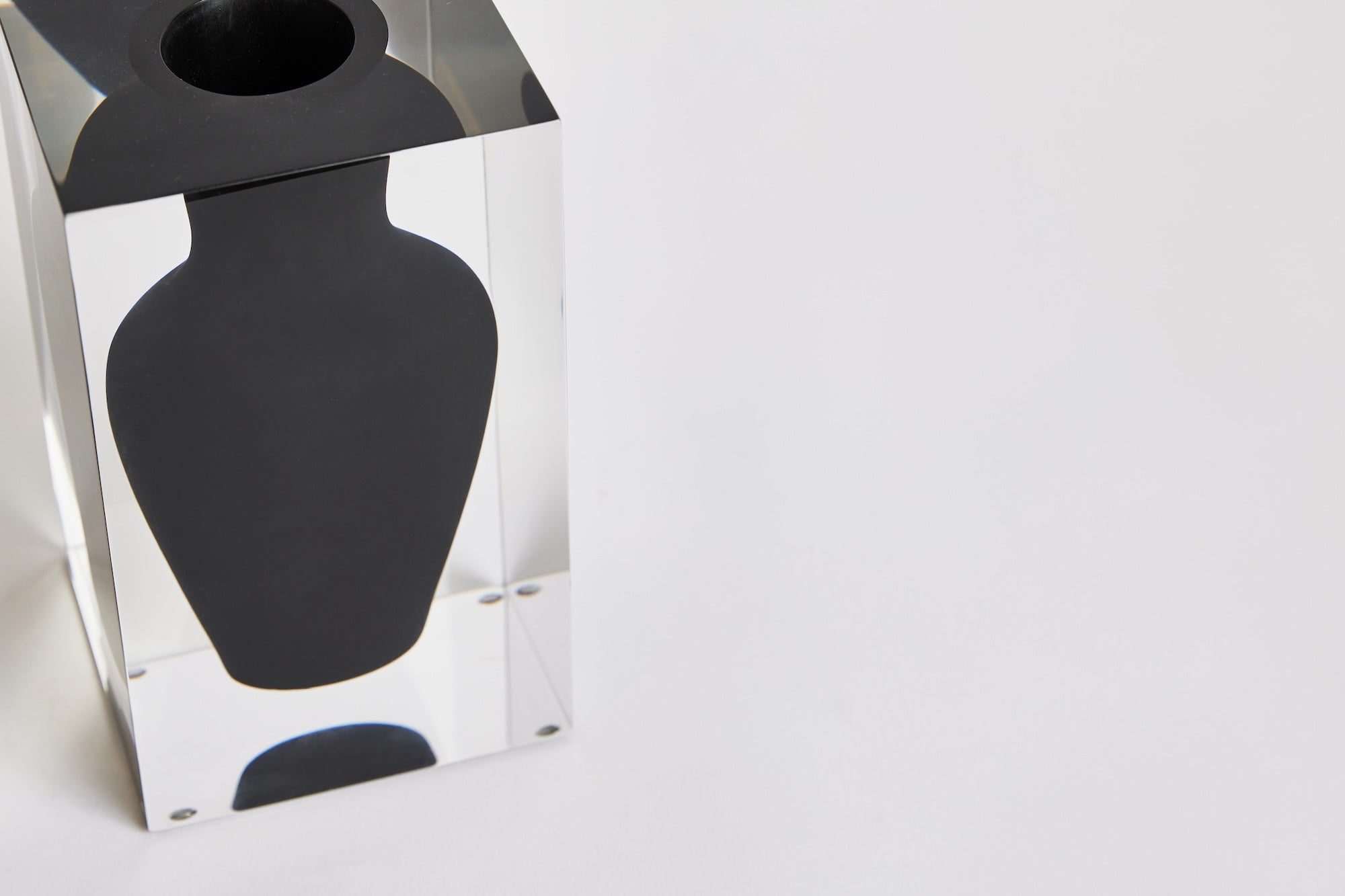Joseph Vase, Black