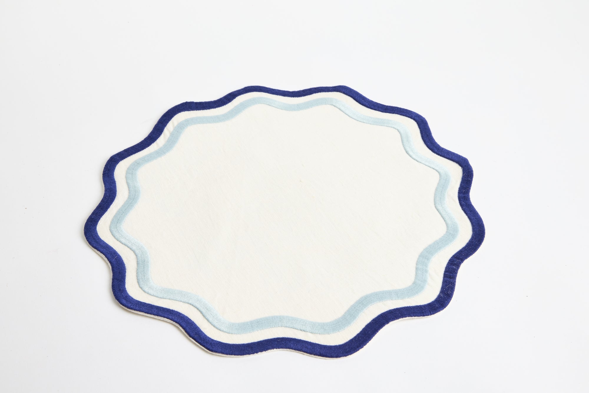 Wavy placemats, Set of 2